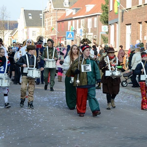 115 - Optocht in Amby 2015